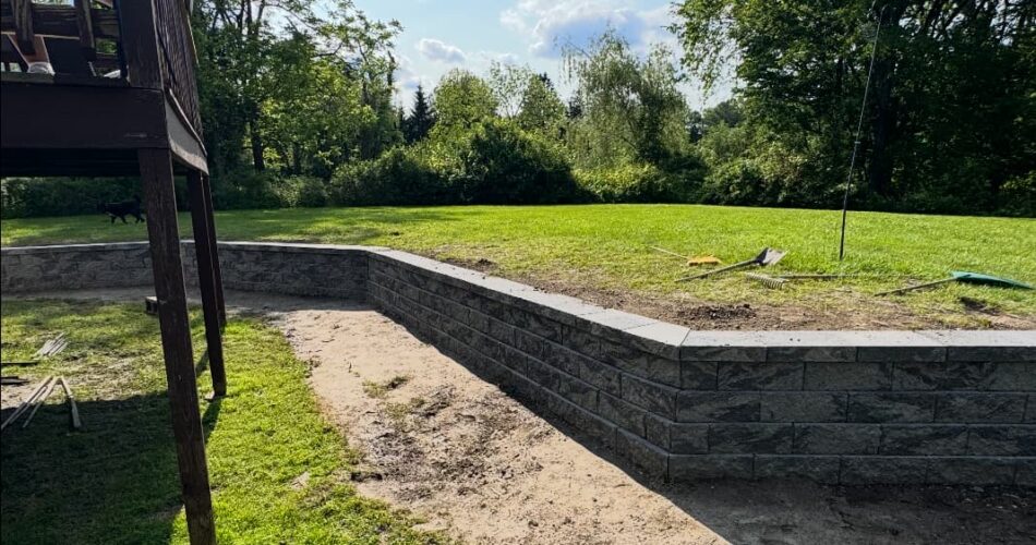 Retaining Wall Installation Newtown, CT